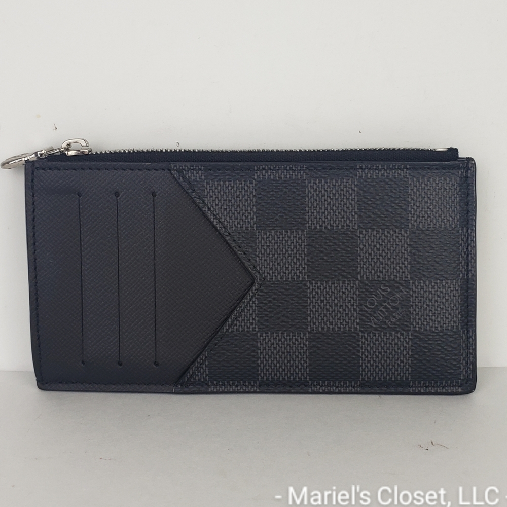 Authentic Louis Vuitton Damier Graphite Neo Card Holder #3219M